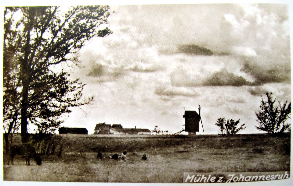 1918. Windmills in German Lutheran settlement Johannesruh 2