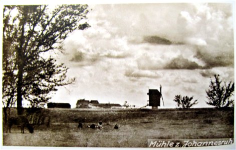1918. Windmills in German Lutheran settlement Johannesruh 2