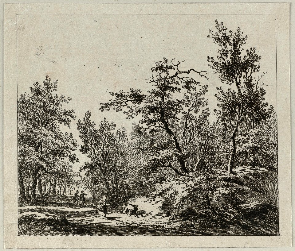 Duinlandschap met wandelaars en een man op zijn knieën gebogen aan het werk. NL-HlmNHA 1477 53011089
