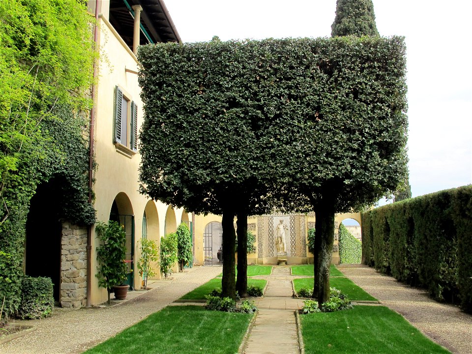Le balze, giardino degli aranci, 07