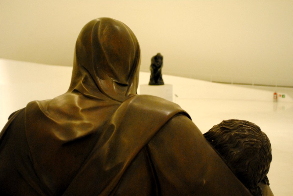 Miguel Ángel Buonarroti's Pietà bronze replica at Museo Soumaya 10