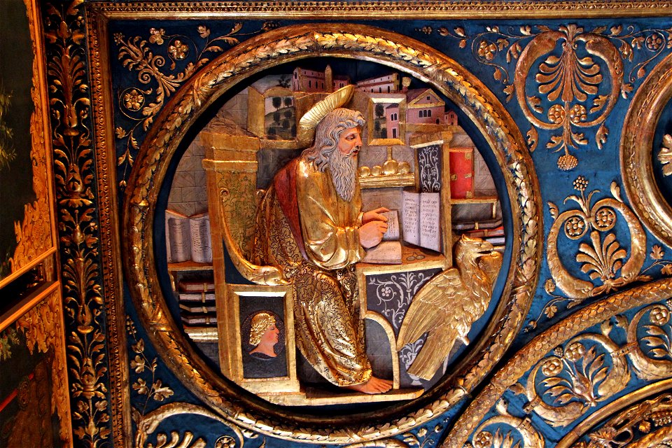 Scuola grande di s.m. della carità, intagliatori veneziani, evangelisti, 1490 ca. 01 giovanni