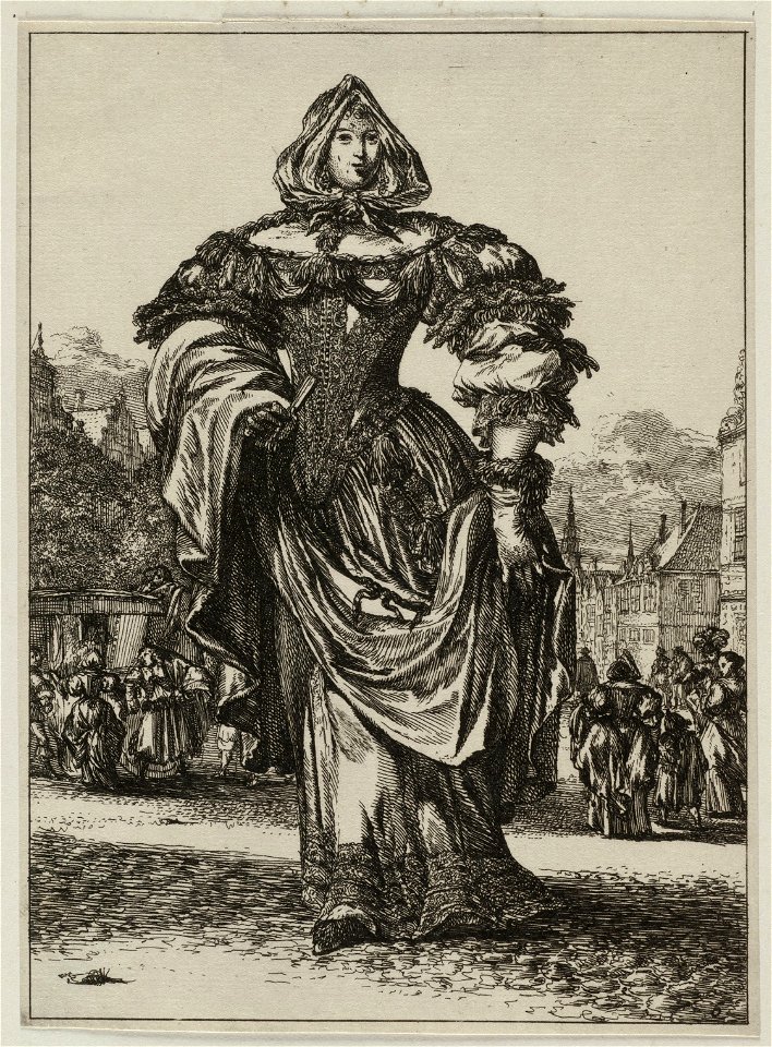 Staande dame in japon met brede mouwen. Met de linkerhand houdt ze haar bovenrok op, in de rechterhand een dichtgeklapte waaier. Op het hoofd een wijde muts. Stadsplein met koets (links) en , NL-HlmNHA 53008893