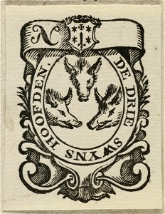 Vignet De drie swyns hoofden, met stadswapen van Haarlem. NL-HlmNHA 1477 53012706