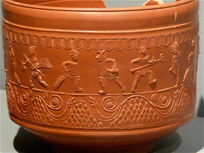 Zaragoza - Museo - Gran copa terra sigillata 02