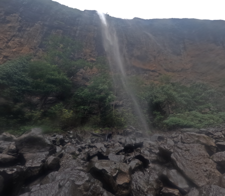 Devkund mountain wall