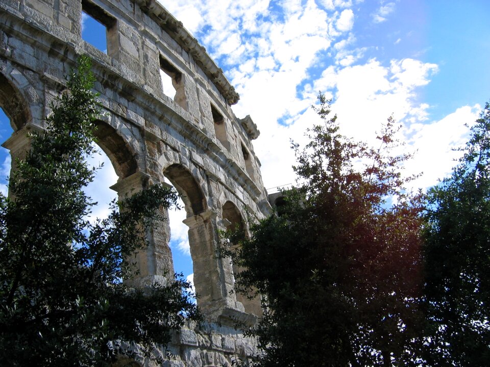 Amphitheater heritage