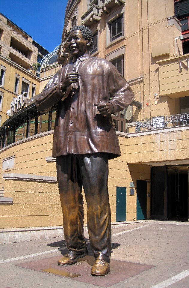 Sandton bronze art