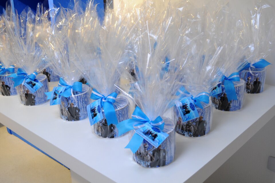 Frozen by heart gifts