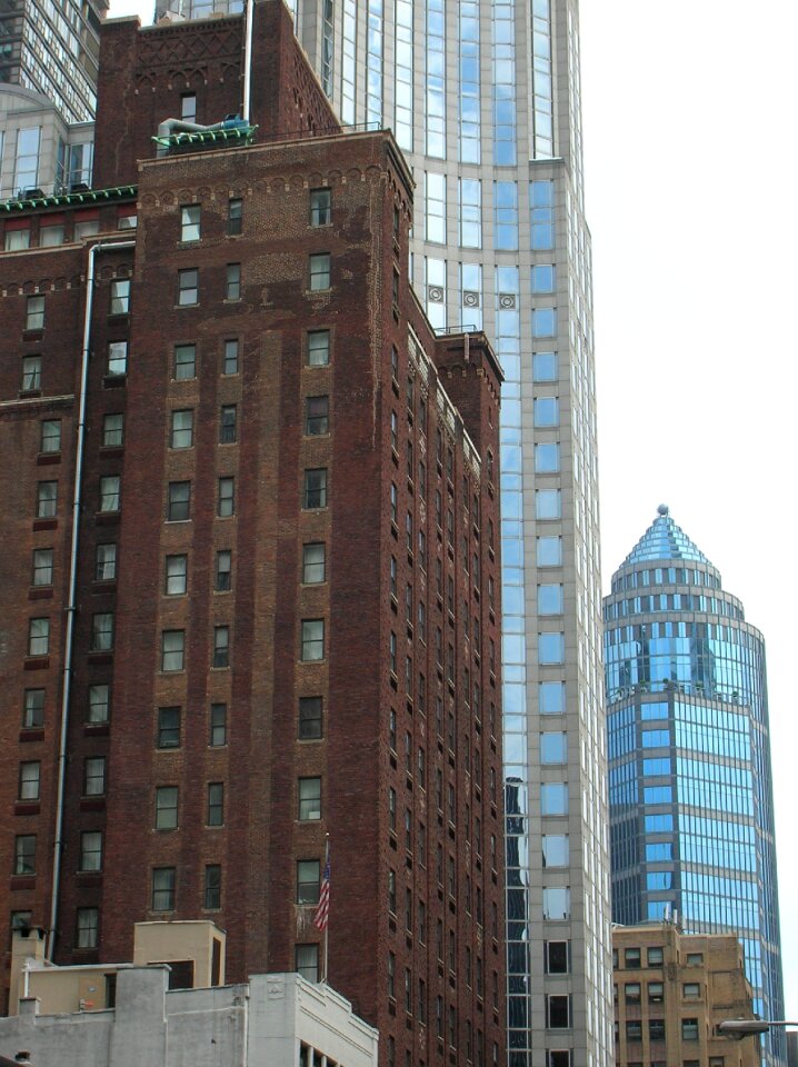 Metropolis town skyscrapers