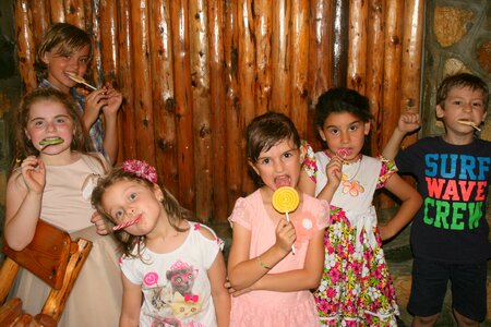 The gang candy bar play