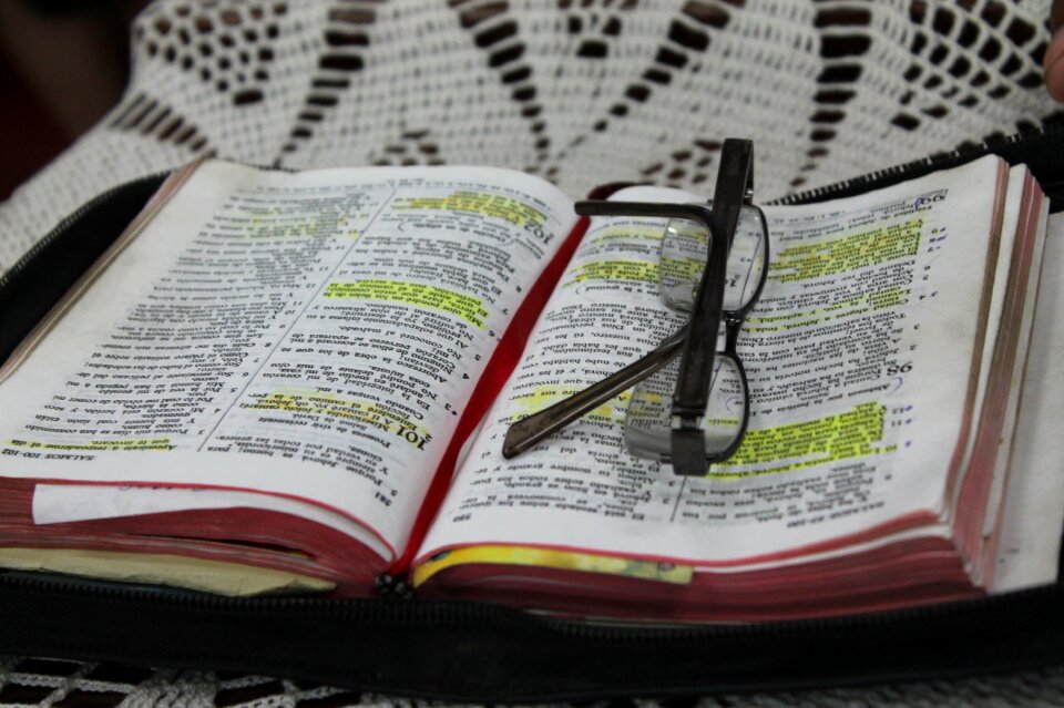Faith bible reading