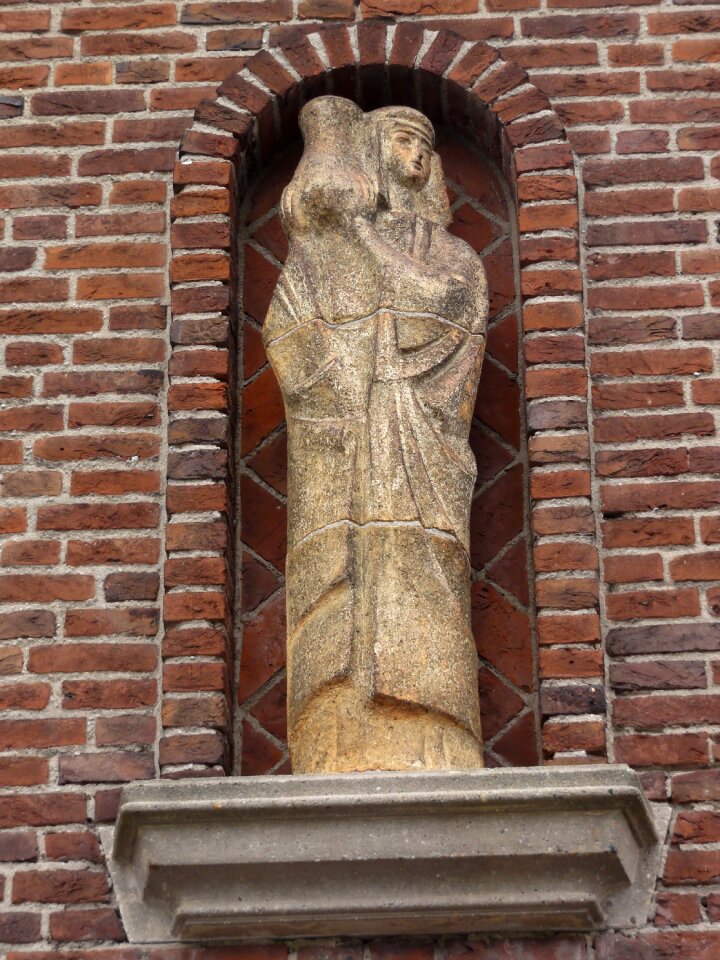 Sculptures stature artwork