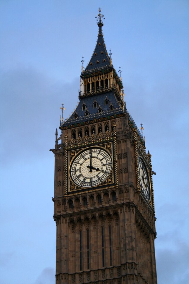 London big ben sky