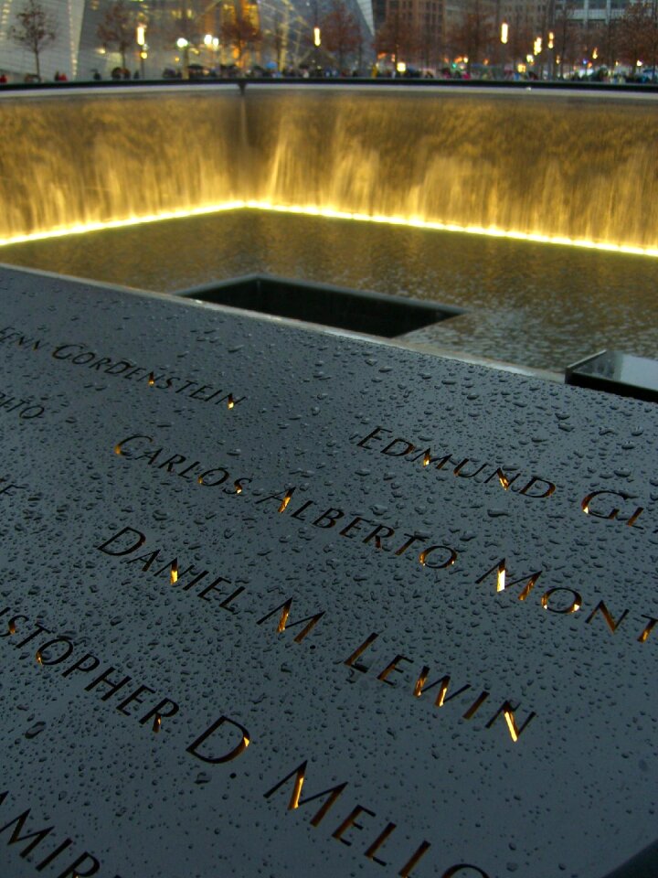 Zelmanowitz monument 9-11