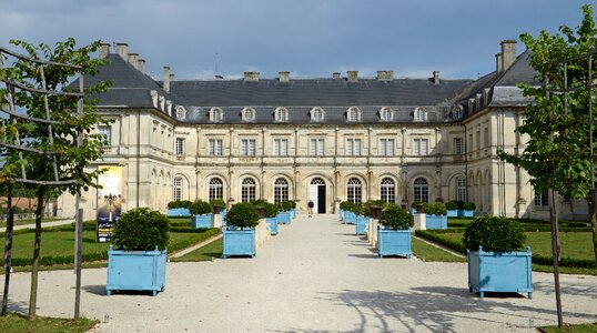 Aristocratic estates haute