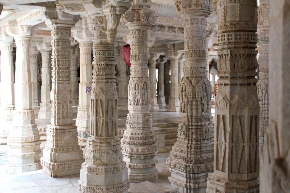 Sculpture religious historic