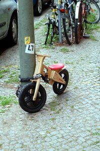 Parking chain protection