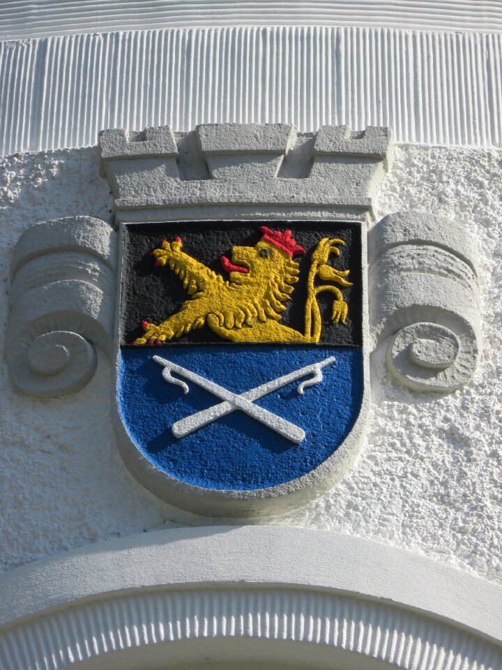 Relief heraldry emblem