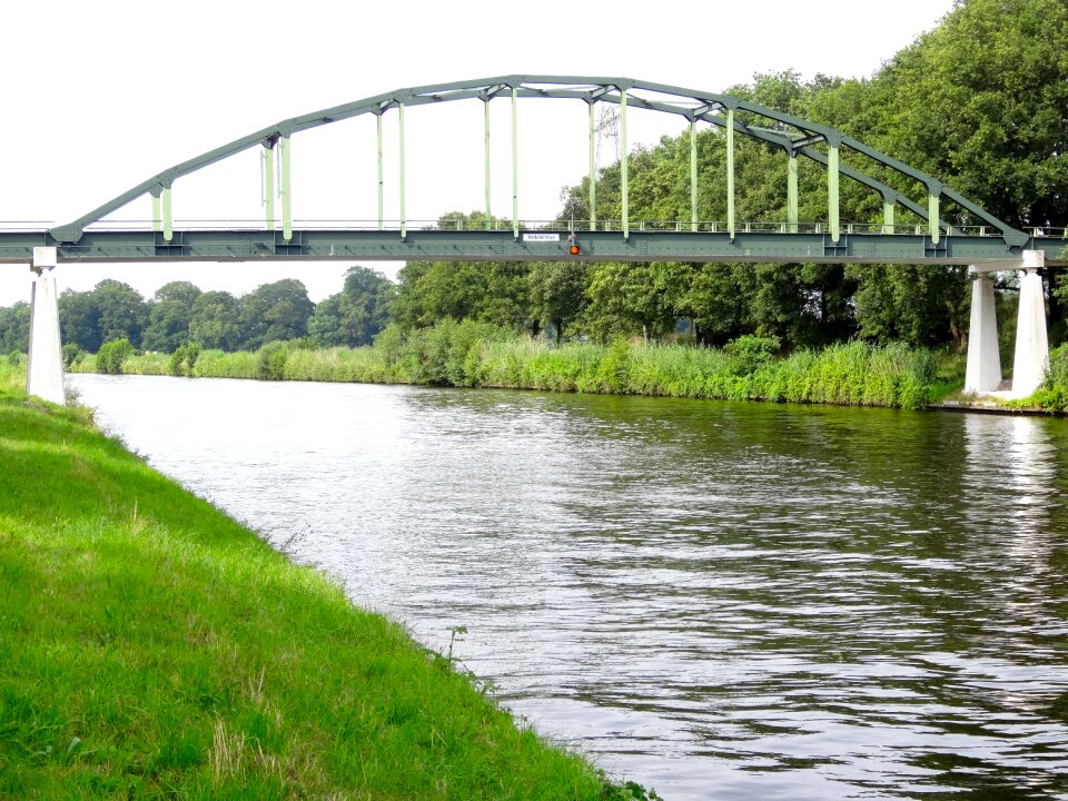 Crossing netherlands construction