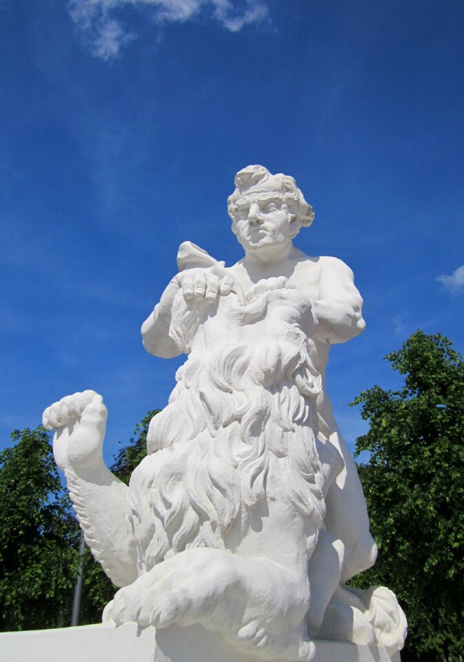 Palace statue sculpture