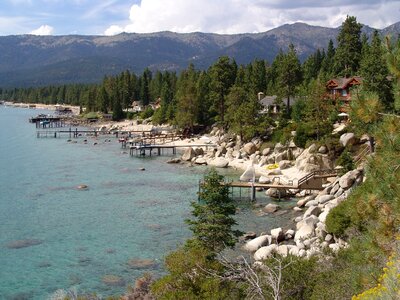 Rocky mountains shore