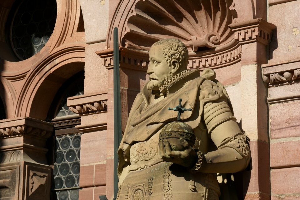 Heidelberg germany sculpture
