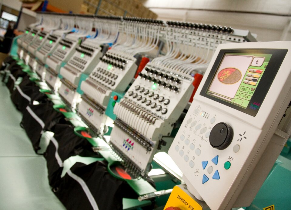 Embroidery computer