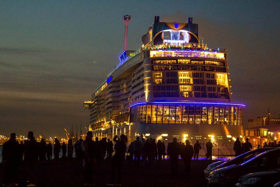 Ship port night