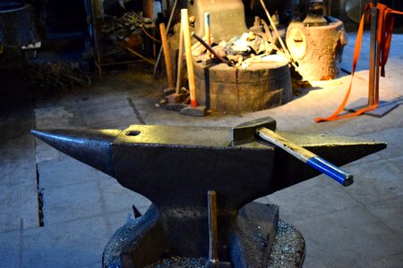 Craft workshop metal