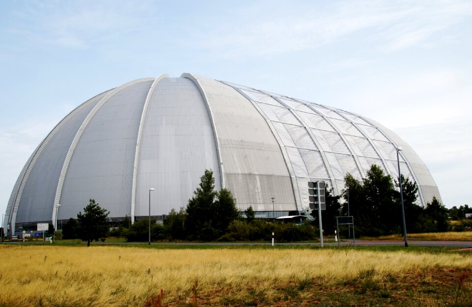 The hangar the airship aquapark