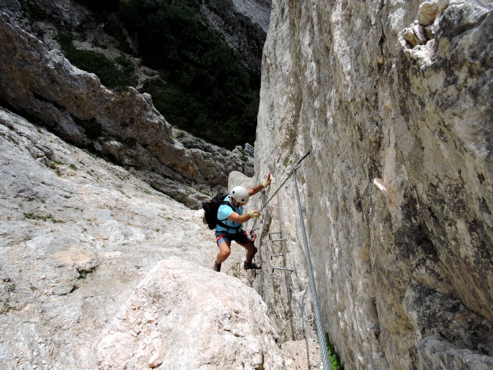 Helmet mountain ferrata