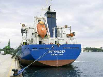 Cargo ship port ribadeo lugo