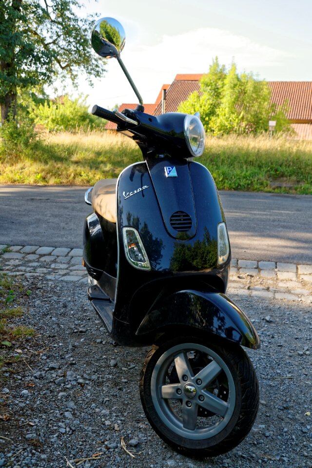Motor scooter vespa vehicle
