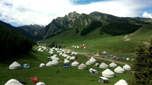 Landscape mountain camp photo