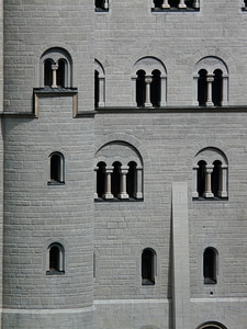 Knight's castle window columnar photo