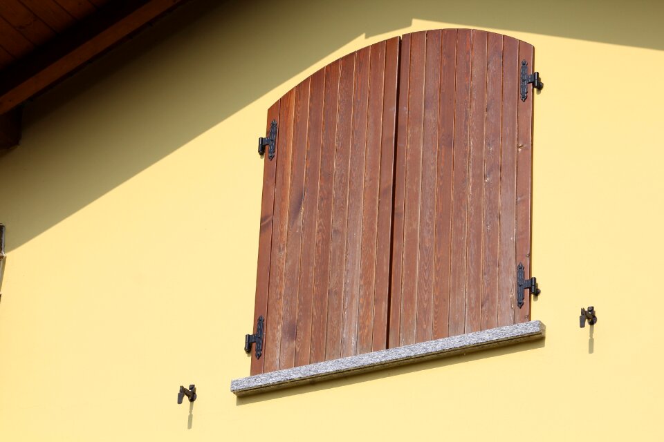 Renovation building carpentry