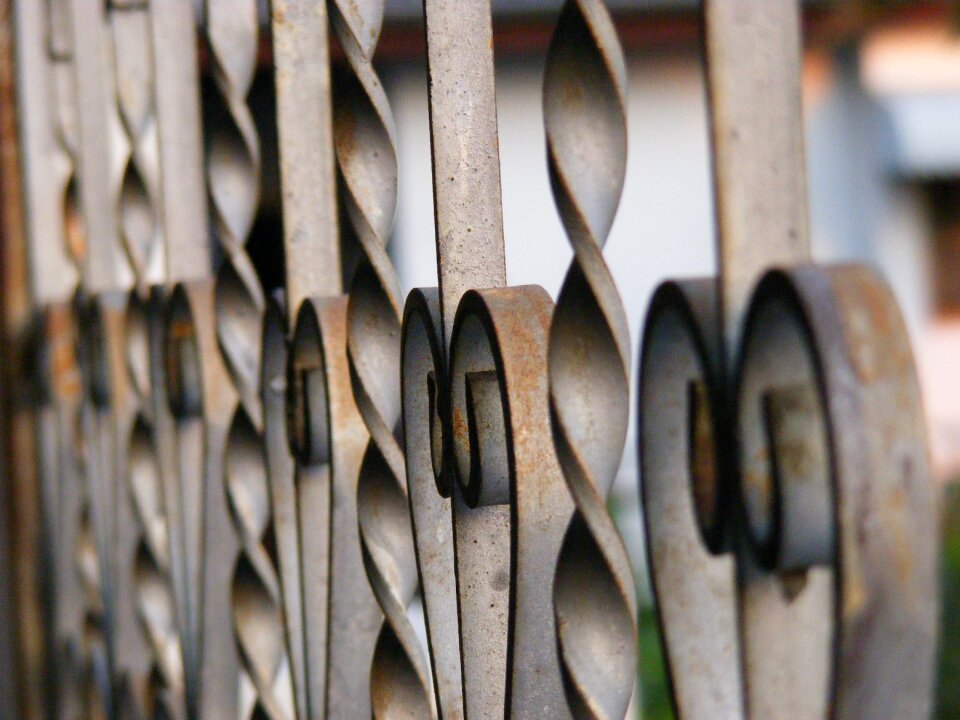 Window palisade fencing