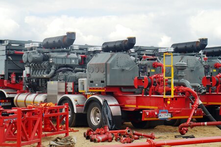 Hydraulic fracturing pump units shale gas