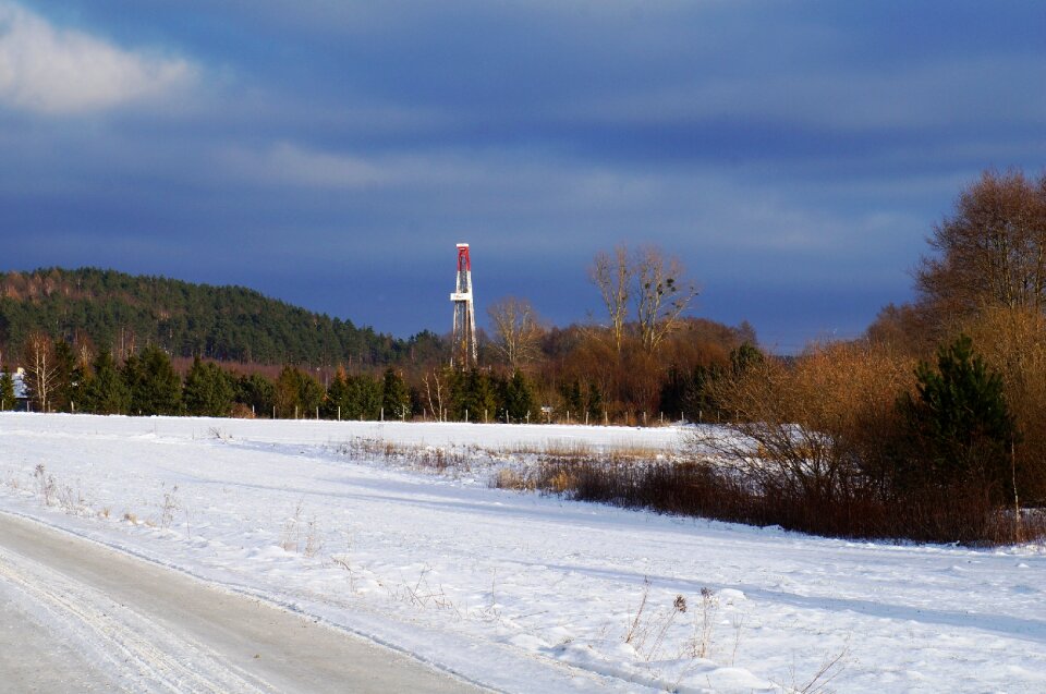 Search oil rig drilling rig