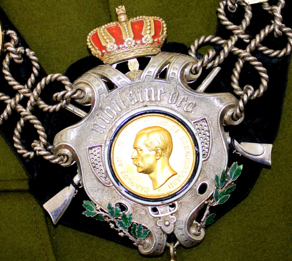 Protect chef chain silver