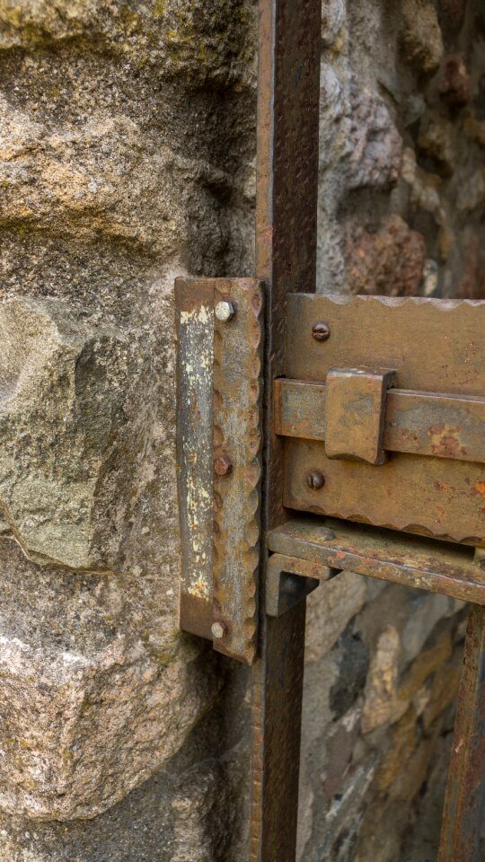 Old safety steel