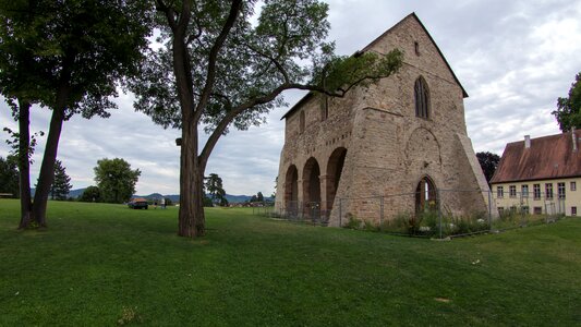 Lorsch monastery building