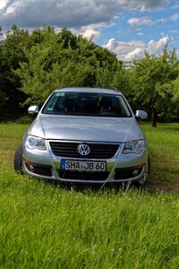 Volkswagen passat silver photo