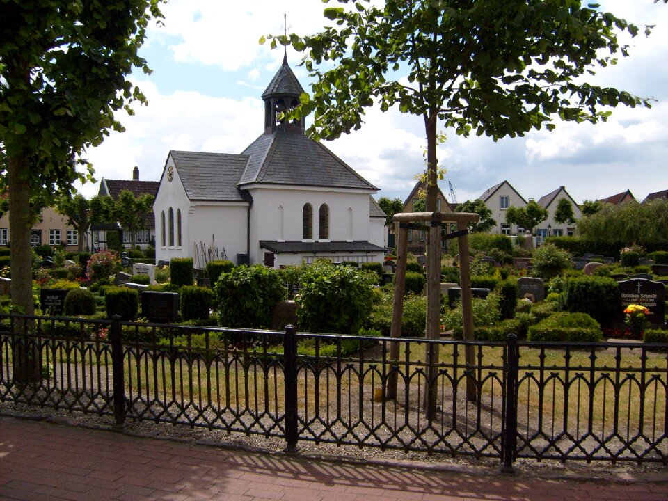 Church cemetery fishing village