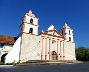 Landmark missionary