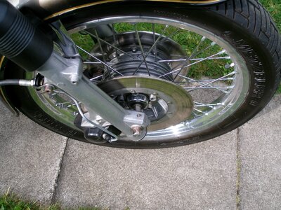 Wheel motorbike vehicle