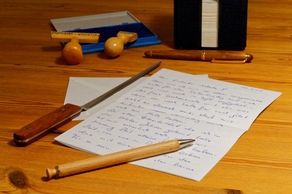 Paper message writing tool