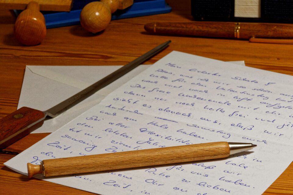Paper message writing tool