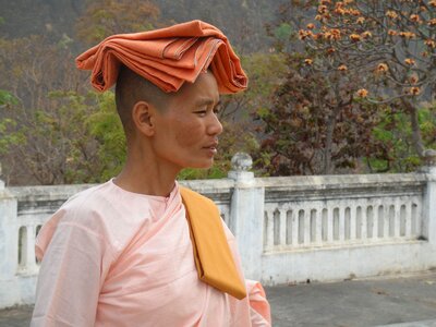 Myanmar pink nun photo